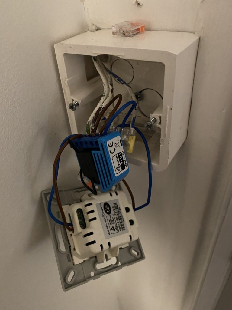 LoraTap Interrupteur Module Volet Roulant Connecté, Commutateur